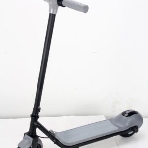 SCOOTER E05 / SCOOTER NInO ELECTRICA BLUETOOTH LED DISPLAY 3 SPEEDS CON LUCES