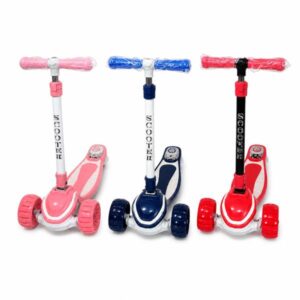 SCOOTER 606 / SCOOTER 606 CON LUCES PARA NInOS